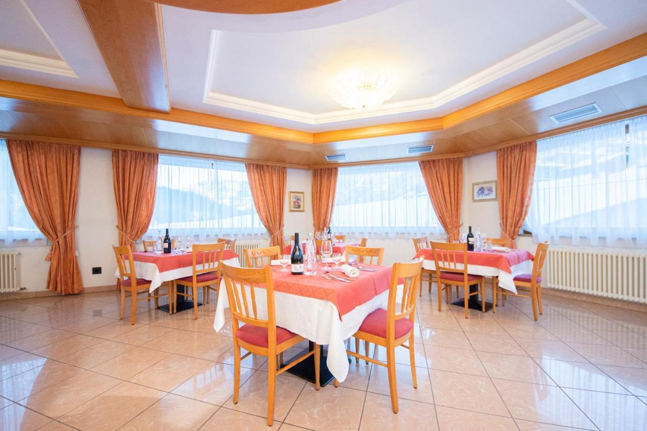 Flos Hotel Moena Esterno foto
