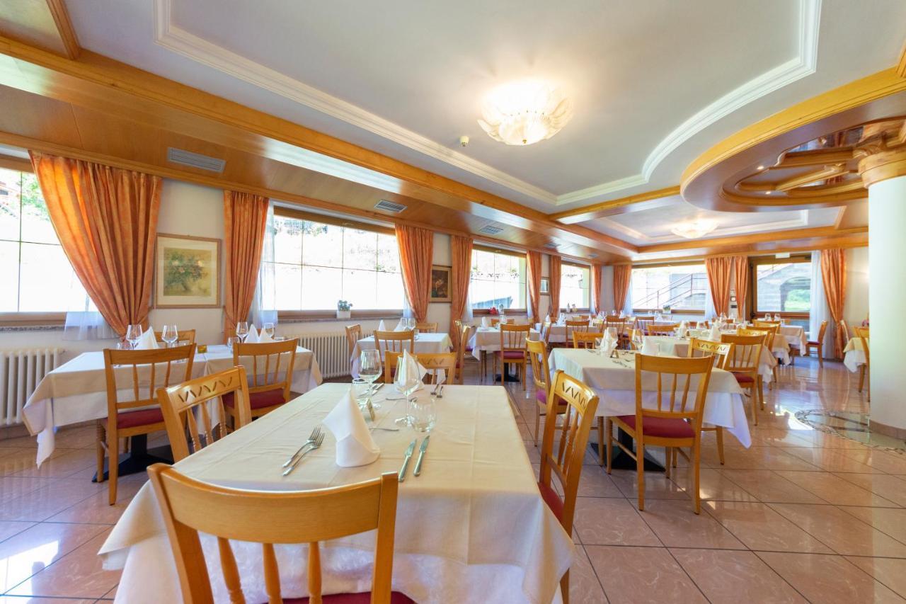 Flos Hotel Moena Esterno foto