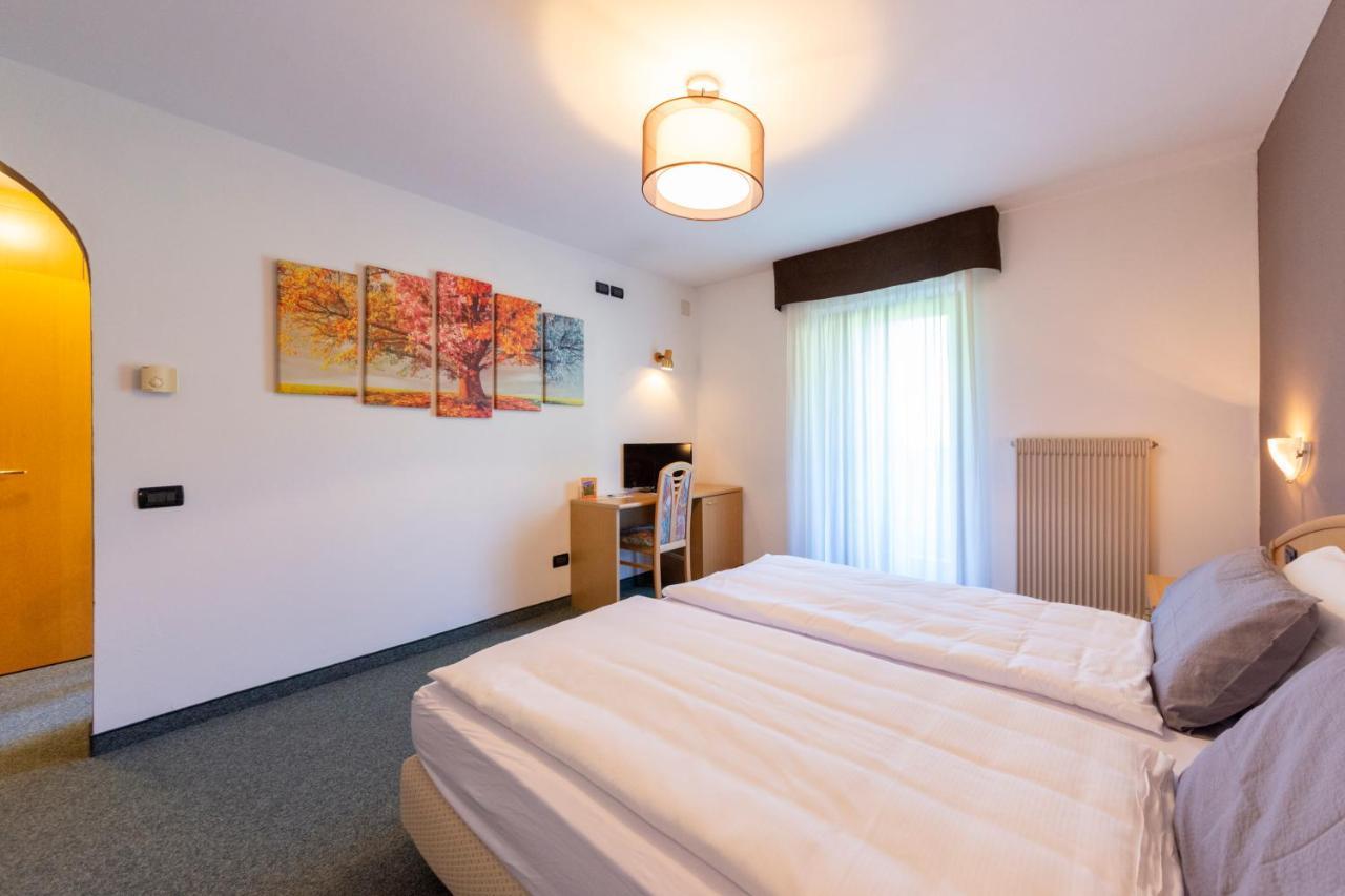 Flos Hotel Moena Esterno foto