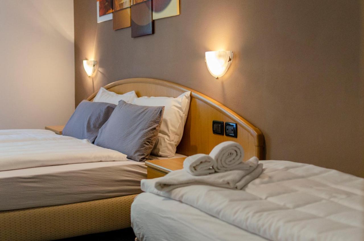 Flos Hotel Moena Esterno foto