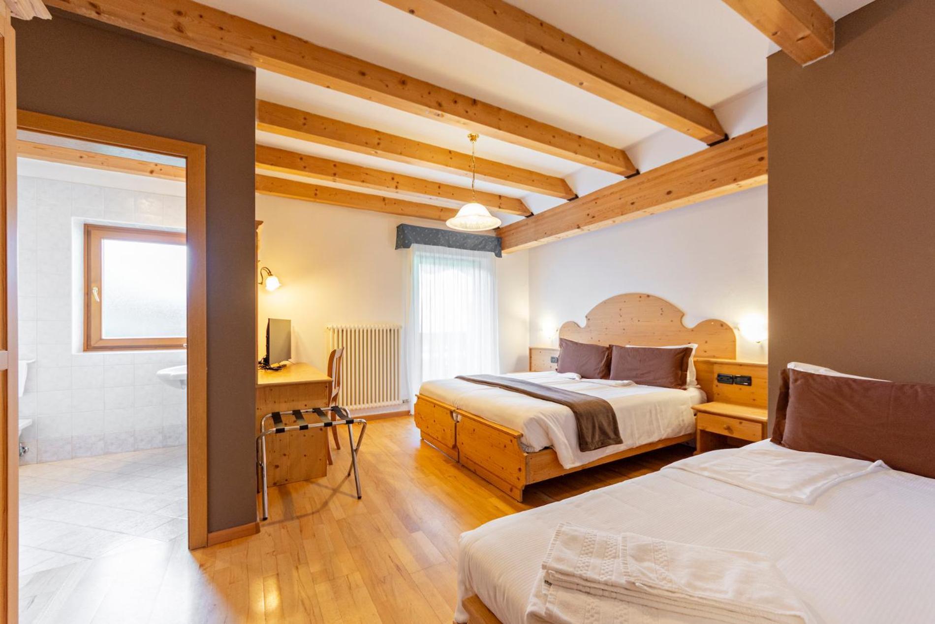 Flos Hotel Moena Esterno foto